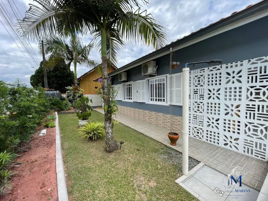 Foto 8 de Casa com 4 quartos à venda, 341m2 em Balneario Barra Do Sul - SC