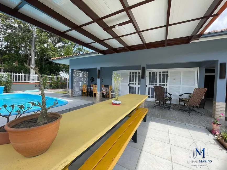 Foto 4 de Casa com 4 quartos à venda, 341m2 em Balneario Barra Do Sul - SC