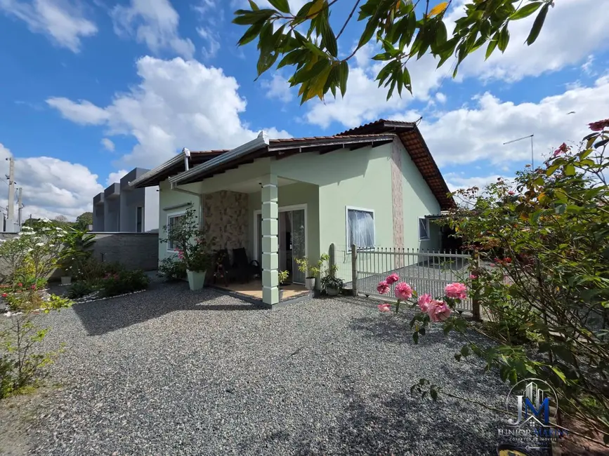Foto 2 de Casa com 3 quartos à venda, 405m2 em Balneario Barra Do Sul - SC