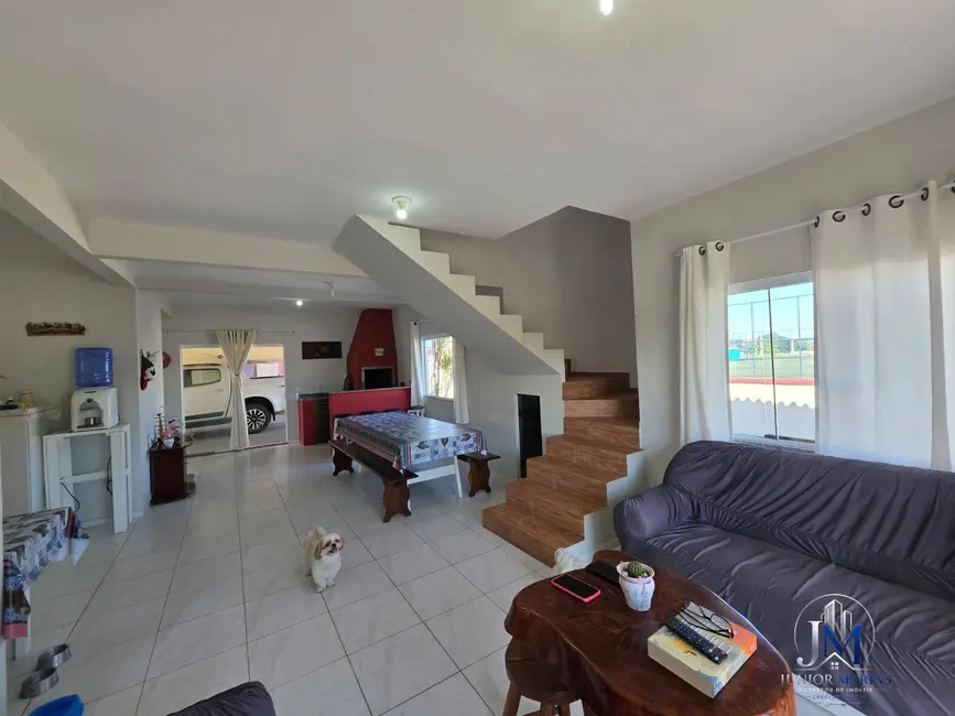 Casa com 5 quartos à venda, 300m2 em Sao Francisco Do Sul - SC - imagem 6 Foto 6 de Casa com 5 quartos à venda, 300m2 em Sao Francisco Do Sul - SC