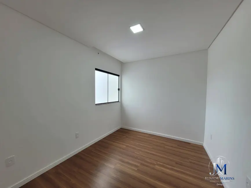 Foto 8 de Casa com 3 quartos à venda, 137m2 em Centro, Balneario Barra Do Sul - SC