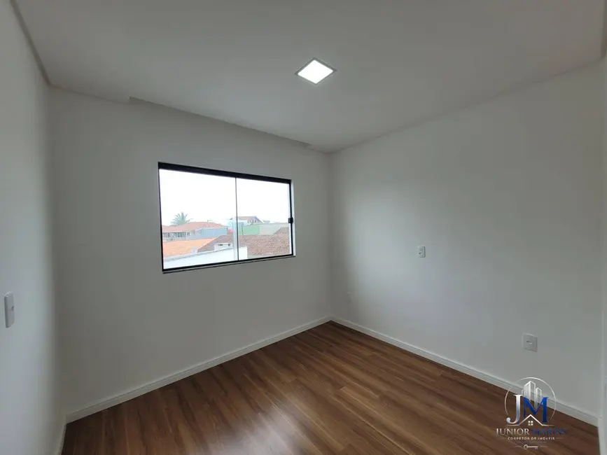 Foto 5 de Casa com 3 quartos à venda, 137m2 em Centro, Balneario Barra Do Sul - SC