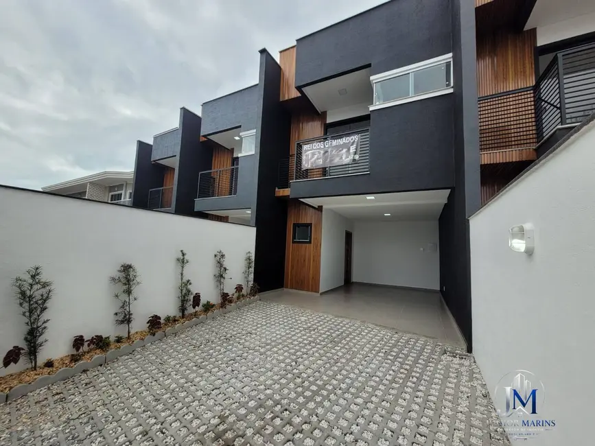 Foto 1 de Casa com 3 quartos à venda, 152m2 em Centro, Balneario Barra Do Sul - SC
