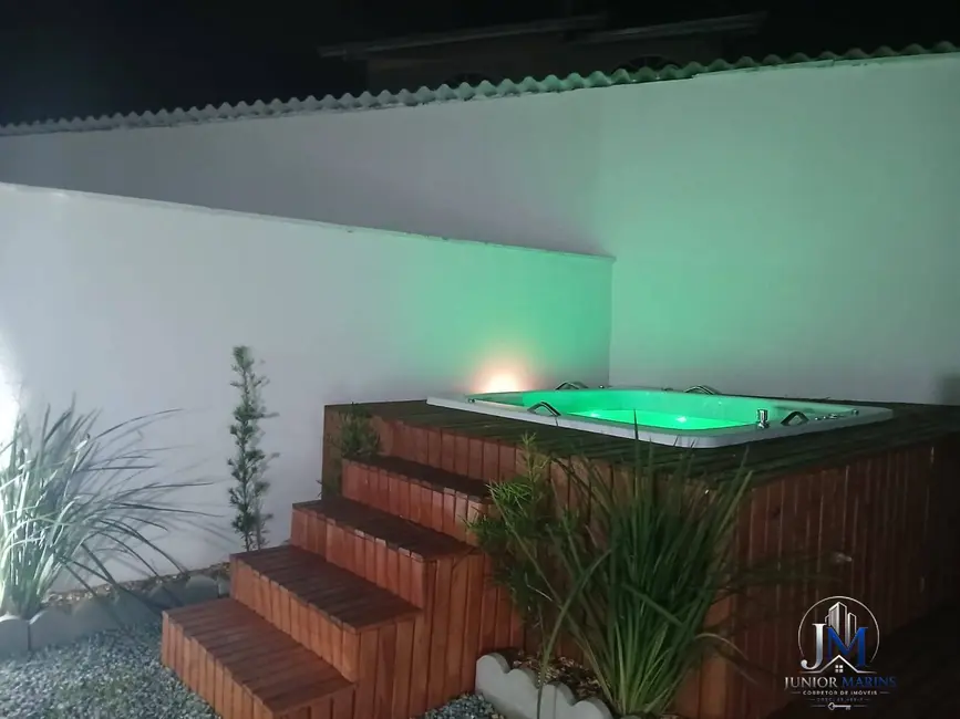 Foto 4 de Casa com 3 quartos à venda, 152m2 em Centro, Balneario Barra Do Sul - SC