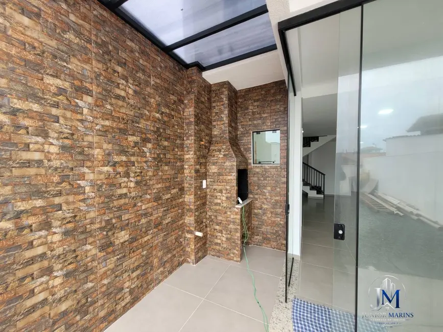 Foto 9 de Casa com 3 quartos à venda, 137m2 em Centro, Balneario Barra Do Sul - SC