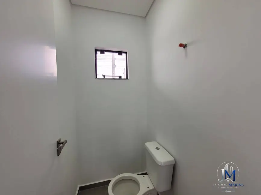 Foto 6 de Casa com 3 quartos à venda, 137m2 em Centro, Balneario Barra Do Sul - SC
