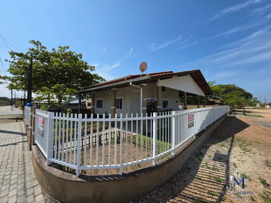 Foto 4 de Casa com 3 quartos à venda, 333m2 em Balneario Barra Do Sul - SC