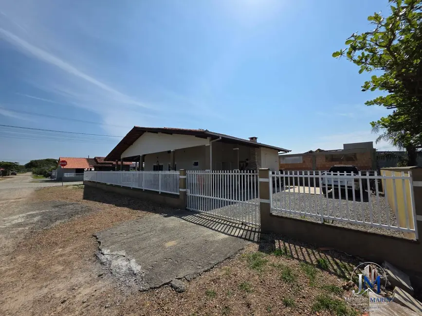 Foto 5 de Casa com 3 quartos à venda, 333m2 em Balneario Barra Do Sul - SC