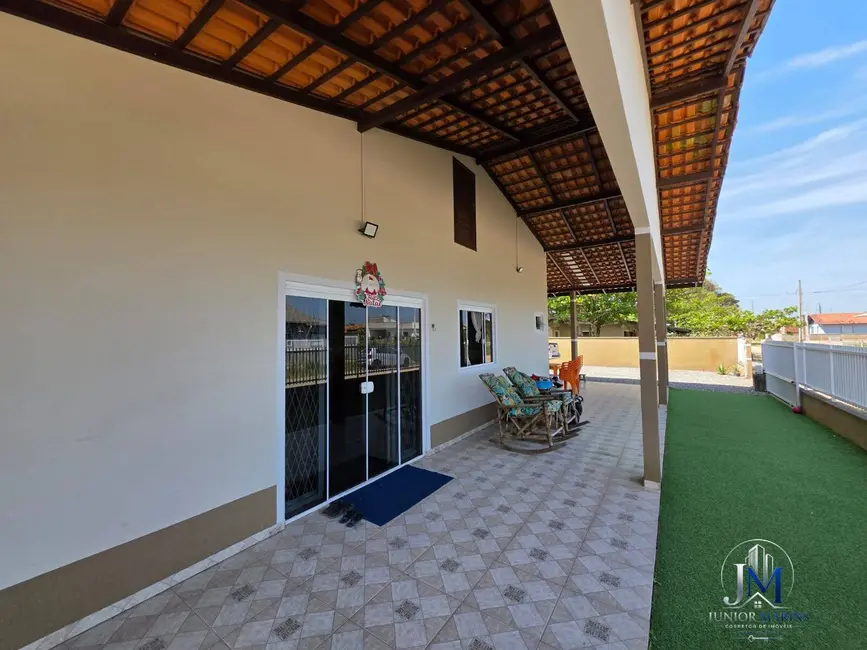 Foto 8 de Casa com 3 quartos à venda, 333m2 em Balneario Barra Do Sul - SC