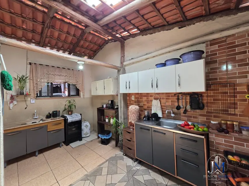 Foto 8 de Casa com 2 quartos à venda, 260m2 em Balneario Barra Do Sul - SC
