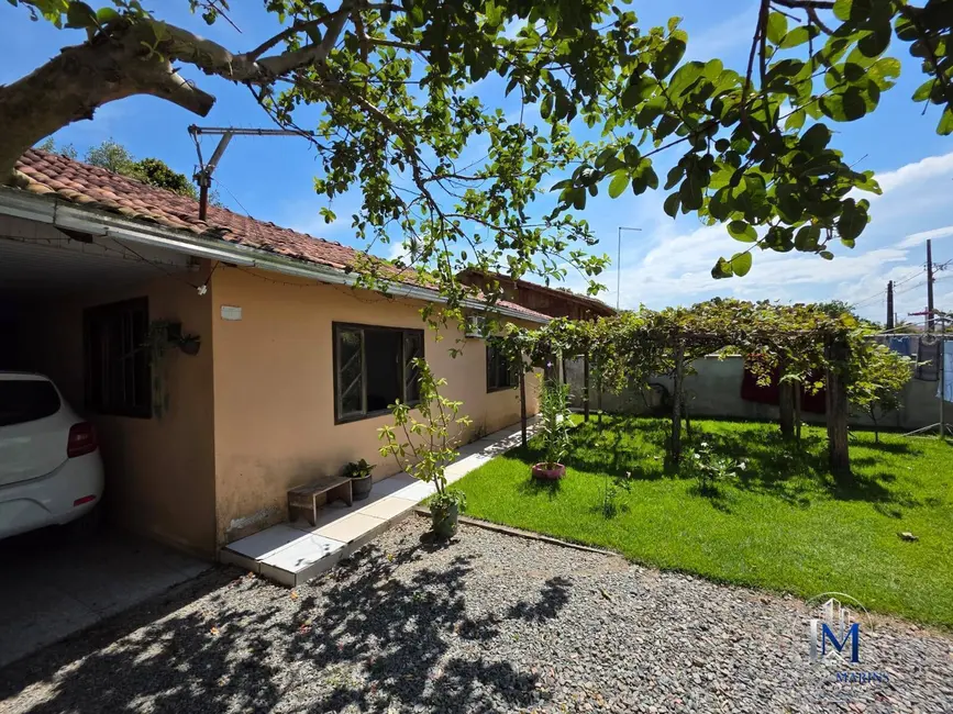 Foto 1 de Casa com 2 quartos à venda, 260m2 em Balneario Barra Do Sul - SC
