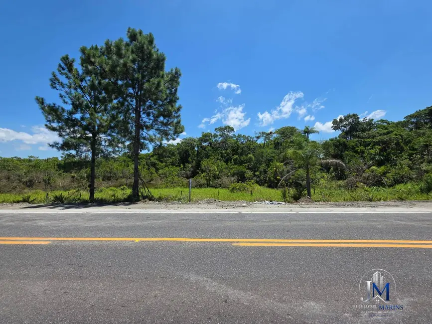 Foto 1 de Terreno / Lote à venda, 6852m2 em Balneario Barra Do Sul - SC