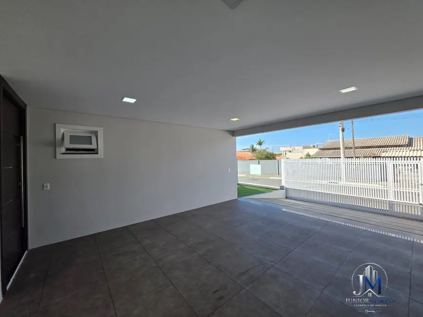 Foto 6 de Casa com 3 quartos à venda, 243m2 em Centro, Balneario Barra Do Sul - SC