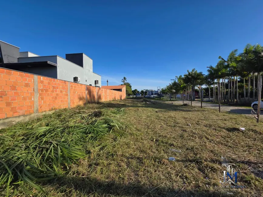 Foto 1 de Terreno / Lote à venda, 300m2 em Centro, Balneario Barra Do Sul - SC
