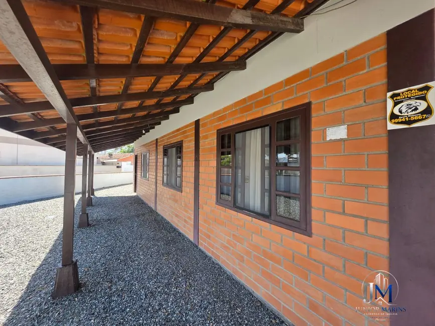 Foto 3 de Casa com 4 quartos à venda, 297m2 em Centro, Balneario Barra Do Sul - SC