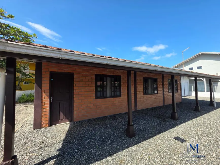 Foto 1 de Casa com 4 quartos à venda, 297m2 em Centro, Balneario Barra Do Sul - SC
