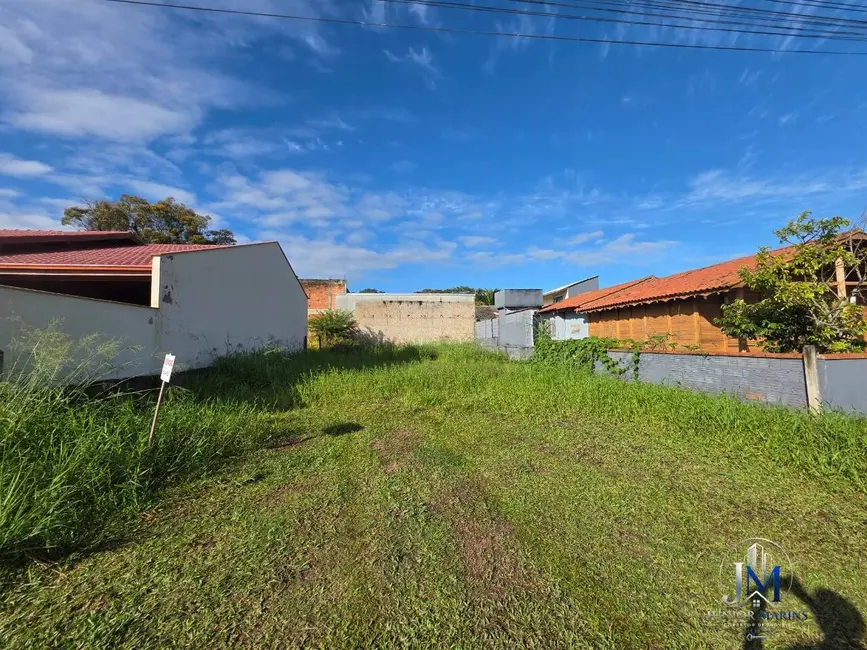 Foto 2 de Terreno / Lote à venda, 375m2 em Balneario Barra Do Sul - SC