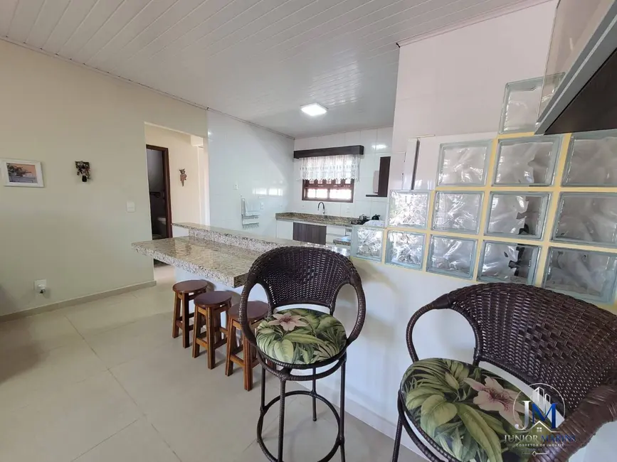 Foto 9 de Casa com 2 quartos à venda, 204m2 em Balneario Barra Do Sul - SC