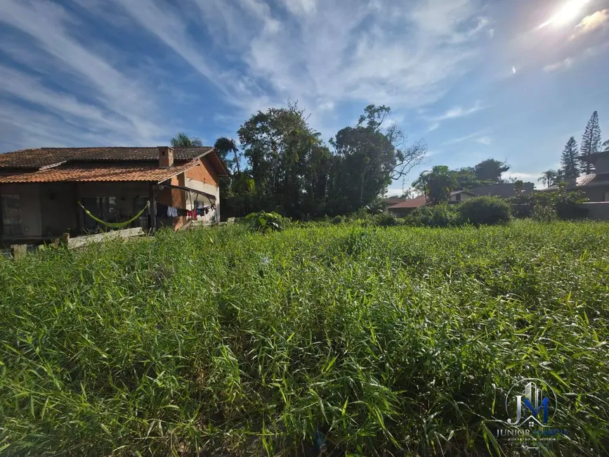 Foto 4 de Terreno / Lote à venda, 315m2 em Balneario Barra Do Sul - SC