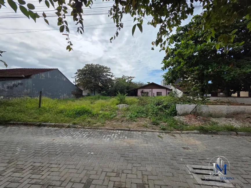 Foto 3 de Terreno / Lote à venda, 158m2 em Centro, Balneario Barra Do Sul - SC