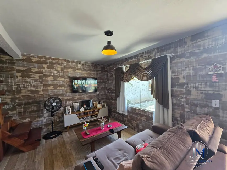Foto 4 de Casa com 4 quartos à venda, 310m2 em Balneario Barra Do Sul - SC