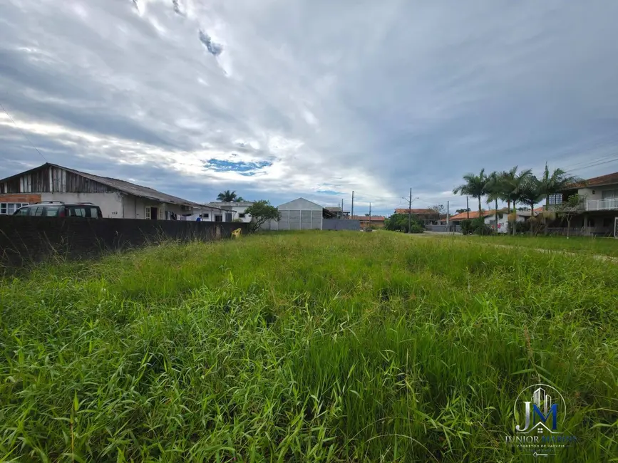 Foto 3 de Terreno / Lote à venda, 360m2 em Centro, Balneario Barra Do Sul - SC
