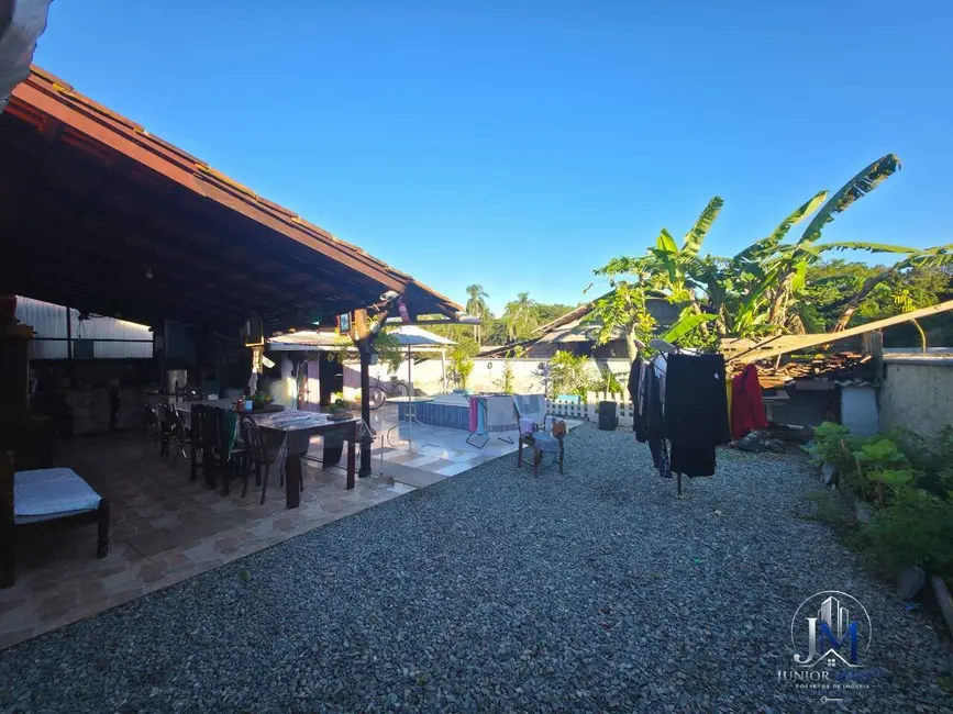 Foto 5 de Casa com 2 quartos à venda, 300m2 em Balneario Barra Do Sul - SC