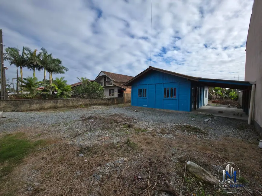 Foto 6 de Casa com 3 quartos à venda, 360m2 em Balneario Barra Do Sul - SC