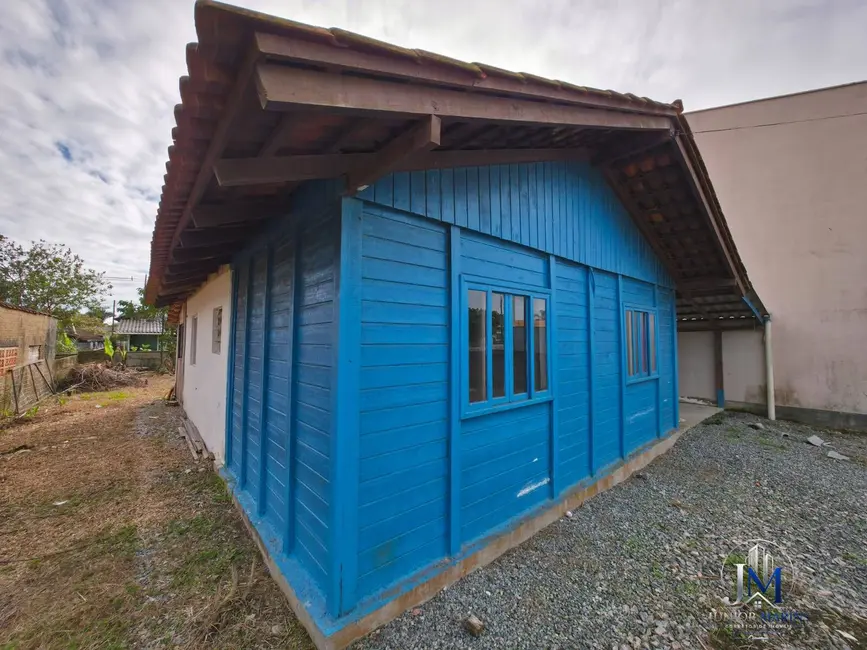 Foto 3 de Casa com 3 quartos à venda, 360m2 em Balneario Barra Do Sul - SC