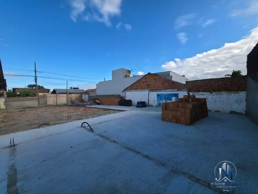 Foto 4 de Terreno / Lote à venda, 300m2 em Balneario Barra Do Sul - SC