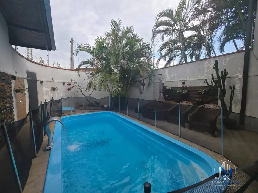 Foto 7 de Casa com 4 quartos à venda, 395m2 em Anita Garibaldi, Joinville - SC