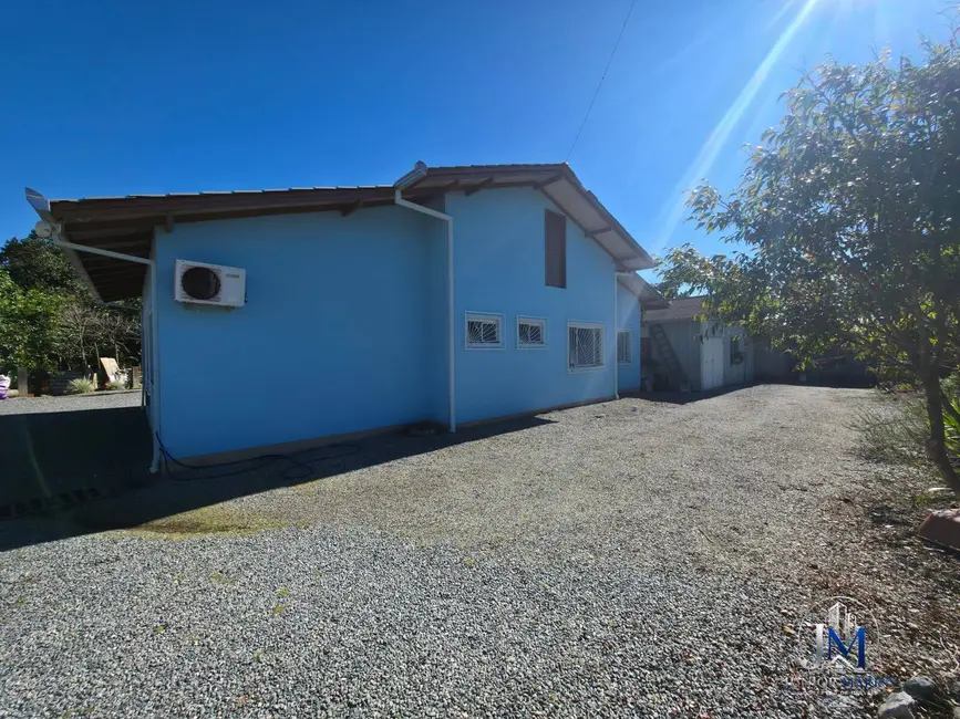 Foto 9 de Casa com 3 quartos à venda, 2396m2 em Balneario Barra Do Sul - SC