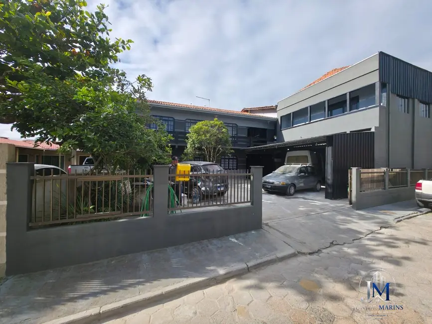 Foto 5 de Casa com 4 quartos à venda, 368m2 em Centro, Balneario Barra Do Sul - SC