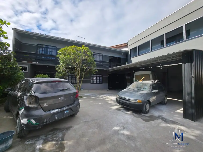 Foto 2 de Casa com 4 quartos à venda, 368m2 em Centro, Balneario Barra Do Sul - SC