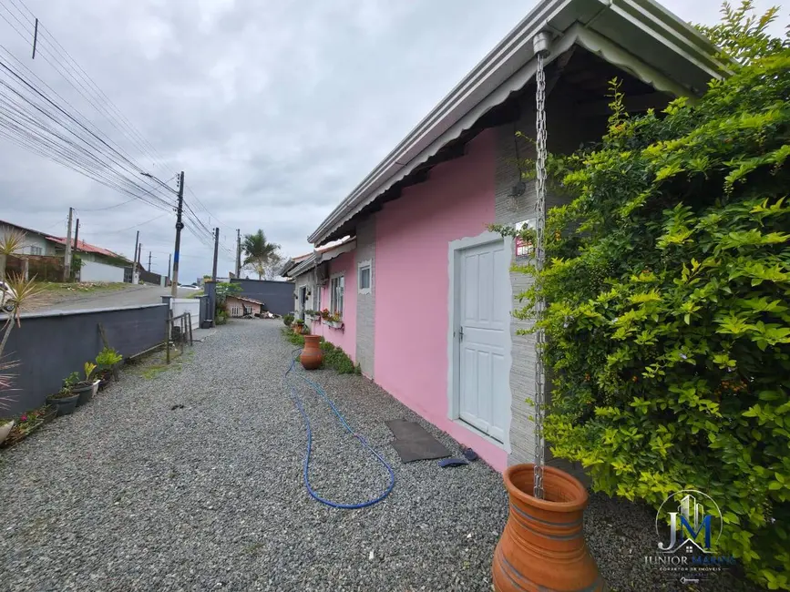 Foto 5 de Casa com 4 quartos à venda, 498m2 em Boehmerwald, Joinville - SC
