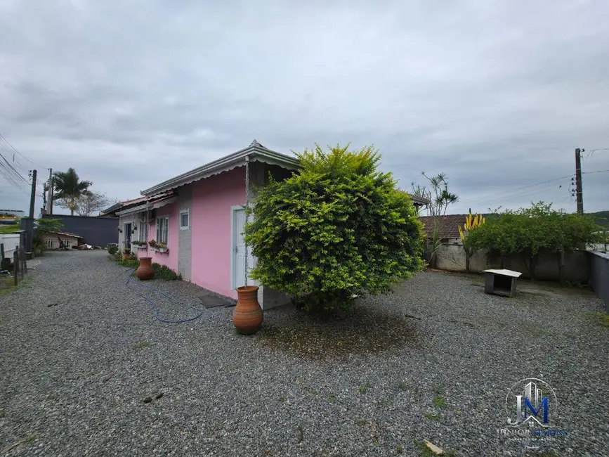 Foto 6 de Casa com 4 quartos à venda, 498m2 em Boehmerwald, Joinville - SC