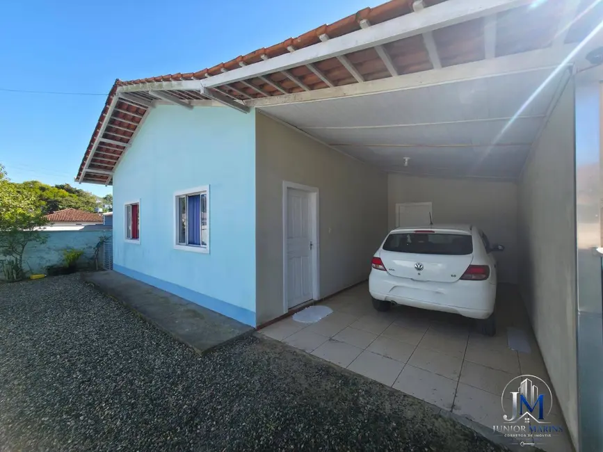 Foto 2 de Casa com 2 quartos à venda, 300m2 em Balneario Barra Do Sul - SC