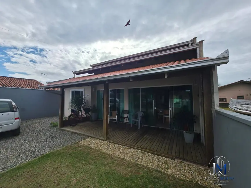 Foto 3 de Casa com 3 quartos à venda, 303m2 em Centro, Balneario Barra Do Sul - SC