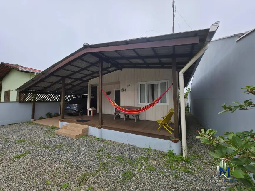 Foto 1 de Casa com 2 quartos à venda, 275m2 em Balneario Barra Do Sul - SC