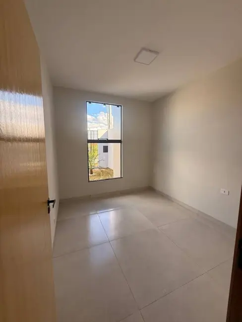 Foto 6 de Casa com 3 quartos à venda, 65m2 em Conjunto Habitacional Inocente Vila Nova Júnior, Maringa - PR