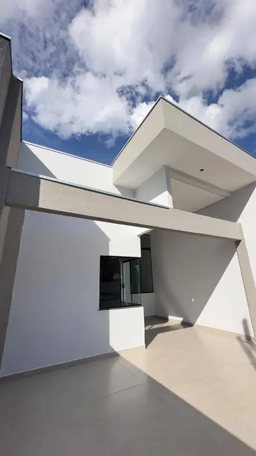 Casa com 3 quartos à venda, 105m2 em Jardim Universo, Maringa - PR - imagem 1 Foto 1 de Casa com 3 quartos à venda, 105m2 em Jardim Universo, Maringa - PR