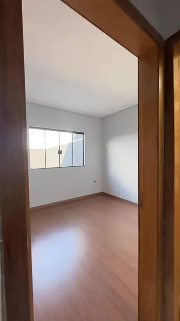 Casa com 3 quartos à venda, 105m2 em Jardim Universo, Maringa - PR - imagem 4 Foto 4 de Casa com 3 quartos à venda, 105m2 em Jardim Universo, Maringa - PR