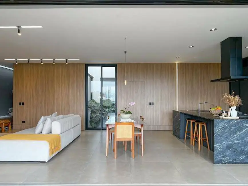 Sobrado com 3 quartos à venda, 258m2 em Jardim Cidade Monções, Maringa - PR - imagem 6 Foto 6 de Sobrado com 3 quartos à venda, 258m2 em Jardim Cidade Monções, Maringa - PR