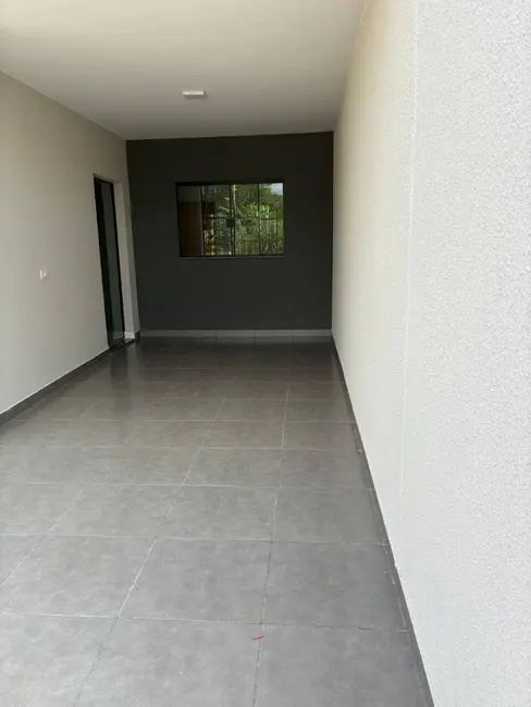 Casa com 3 quartos à venda, 75m2 em Sarandi - PR - imagem 2 Foto 2 de Casa com 3 quartos à venda, 75m2 em Sarandi - PR