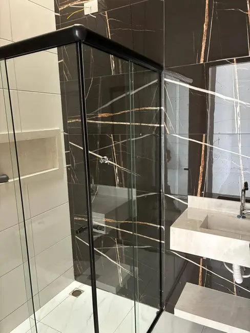 Casa com 3 quartos à venda, 75m2 em Sarandi - PR - imagem 6 Foto 6 de Casa com 3 quartos à venda, 75m2 em Sarandi - PR