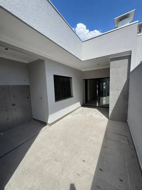 Casa com 3 quartos à venda, 76m2 em Jardim São Paulo, Sarandi - PR - imagem 9 Foto 9 de Casa com 3 quartos à venda, 76m2 em Jardim São Paulo, Sarandi - PR