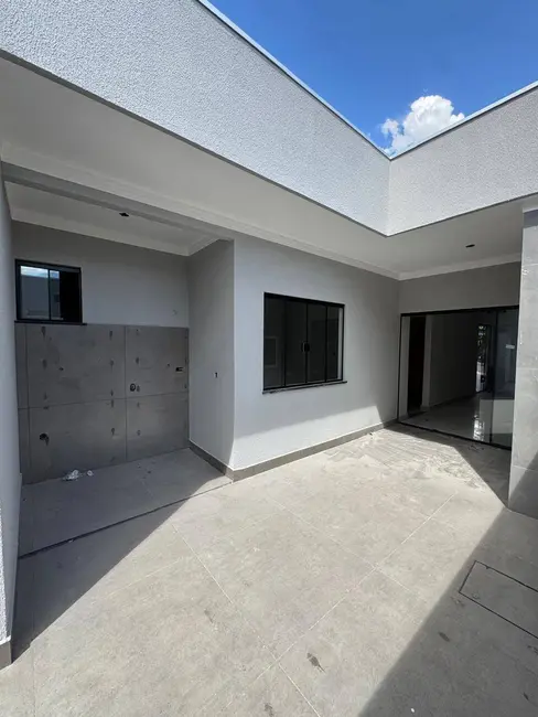 Casa com 3 quartos à venda, 76m2 em Jardim São Paulo, Sarandi - PR - imagem 8 Foto 8 de Casa com 3 quartos à venda, 76m2 em Jardim São Paulo, Sarandi - PR