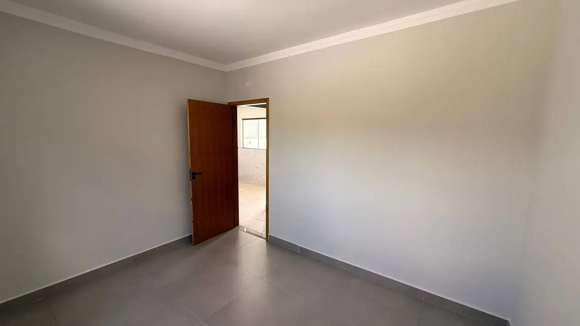 Casa com 2 quartos à venda, 56m2 em Sarandi - PR - imagem 8 Foto 8 de Casa com 2 quartos à venda, 56m2 em Sarandi - PR