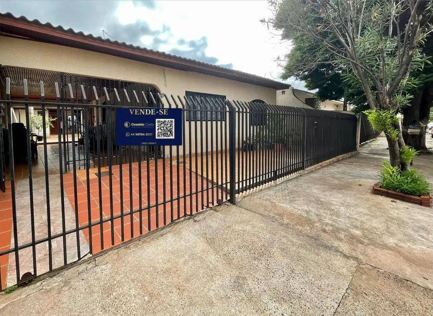 Foto 1 de Casa com 2 quartos à venda, 153m2 em Jardim Panorama, Sarandi - PR