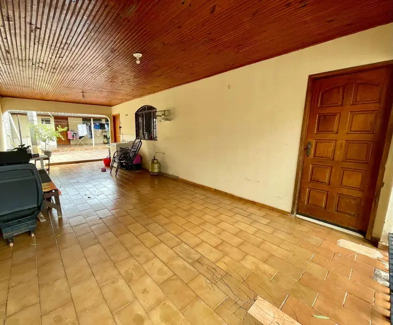 Foto 4 de Casa com 2 quartos à venda, 153m2 em Jardim Panorama, Sarandi - PR